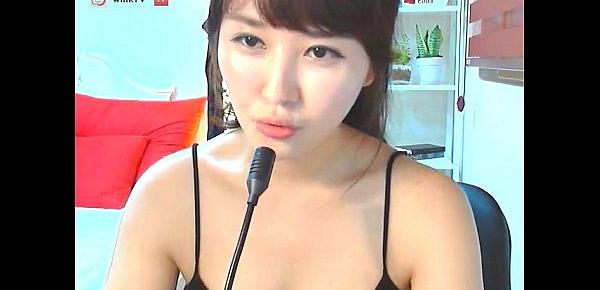  Korean sexy cam girl show - Joel (2)   www.kcam19.com